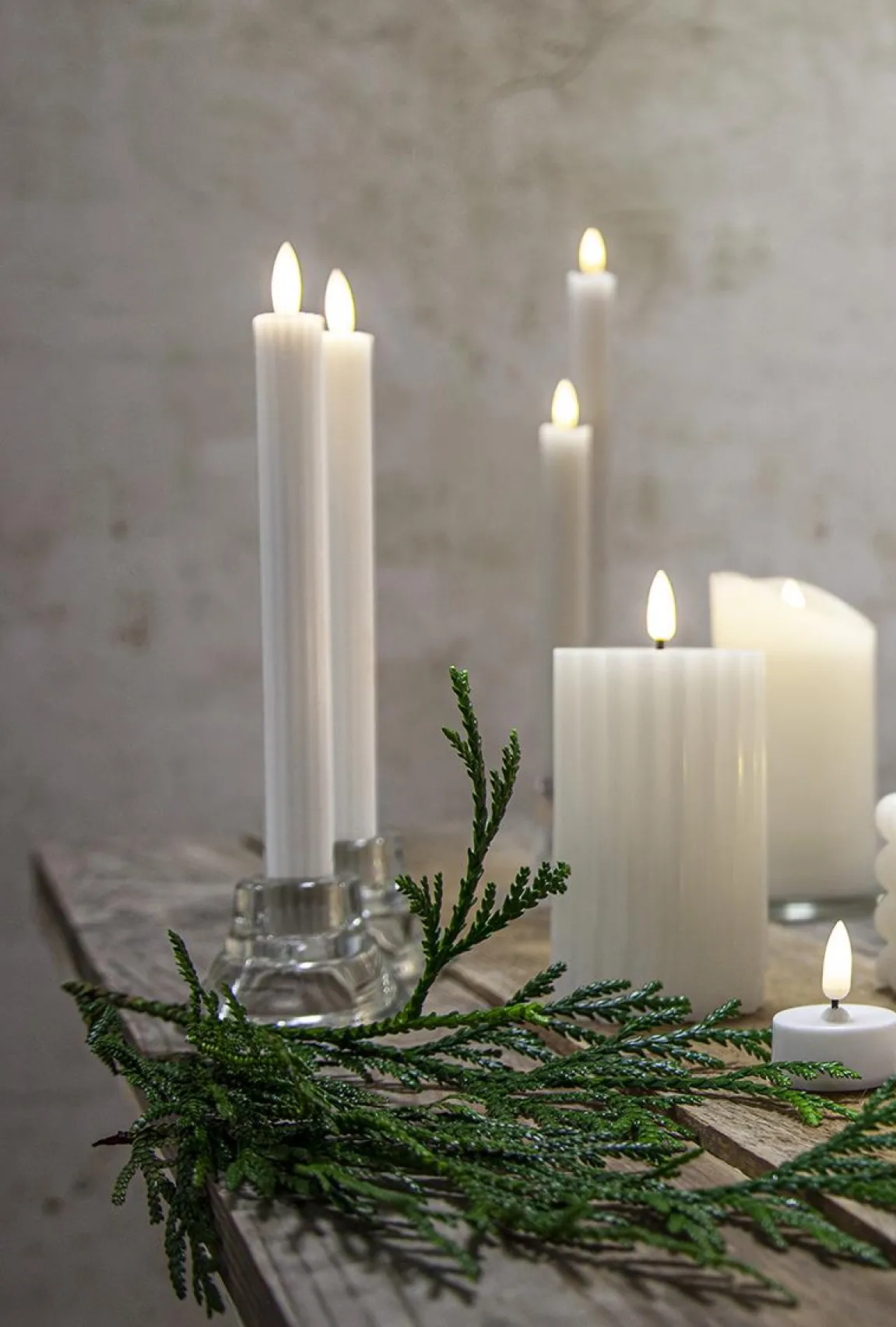 Antikljus LED Star Trading Flamme Stripe Vit