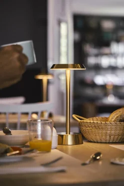 Bordslampa LED Duni Nour Mässing