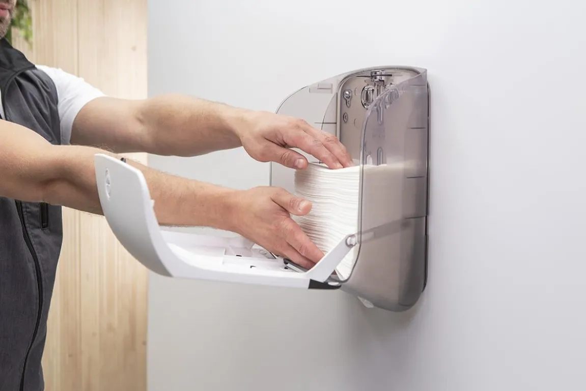 Dispenser Pappershandduk Katrin S Vit