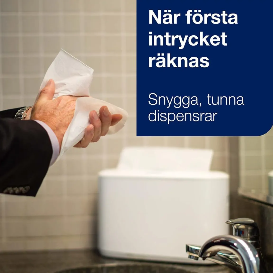 Dispenser Pappershandduk Tork H2 Multifold Fristående Vit