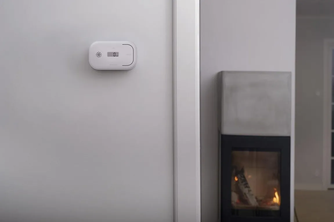 Kolmonoxidlarm Housegard CA108 Med LCD-skärm