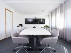 Konferensbord Madrid Vitlaminat 4200x1200/800