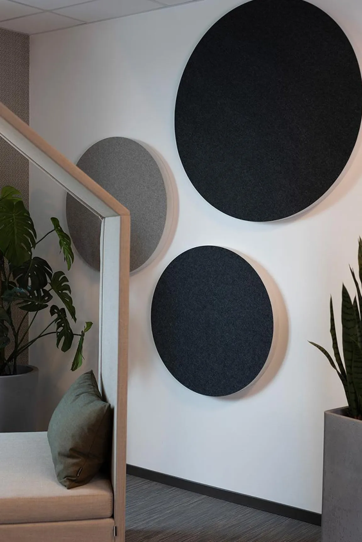 Ljudabsorbent Sound Off EcoSund Cirkel Vägg Rå vit Ø1100