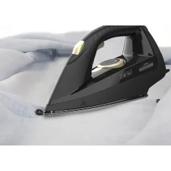 Ångstation Black+Decker 2400W 2L