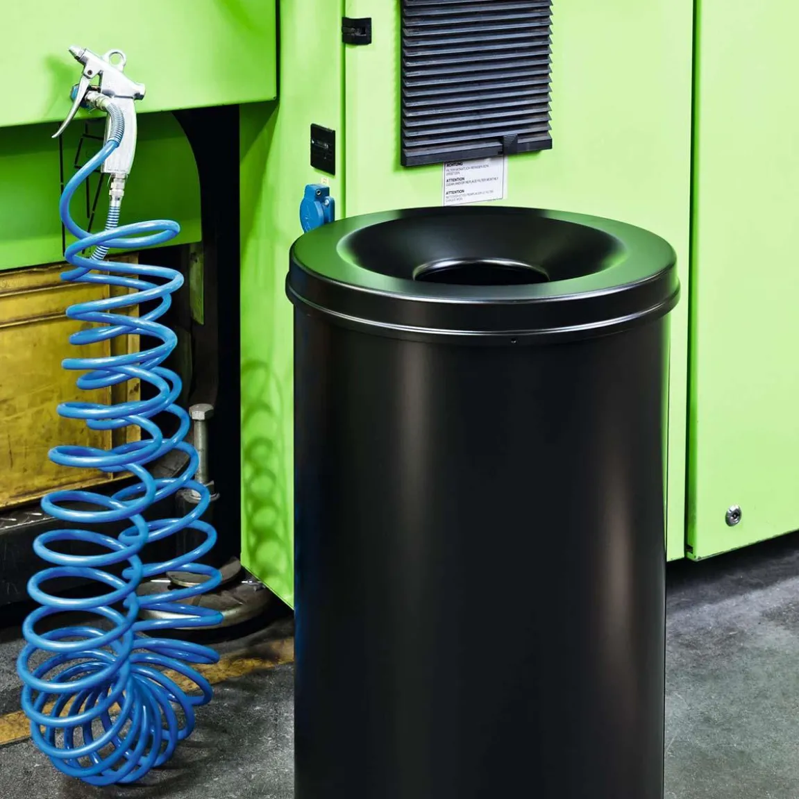 Papperskorg Durable Safe Svart 60L